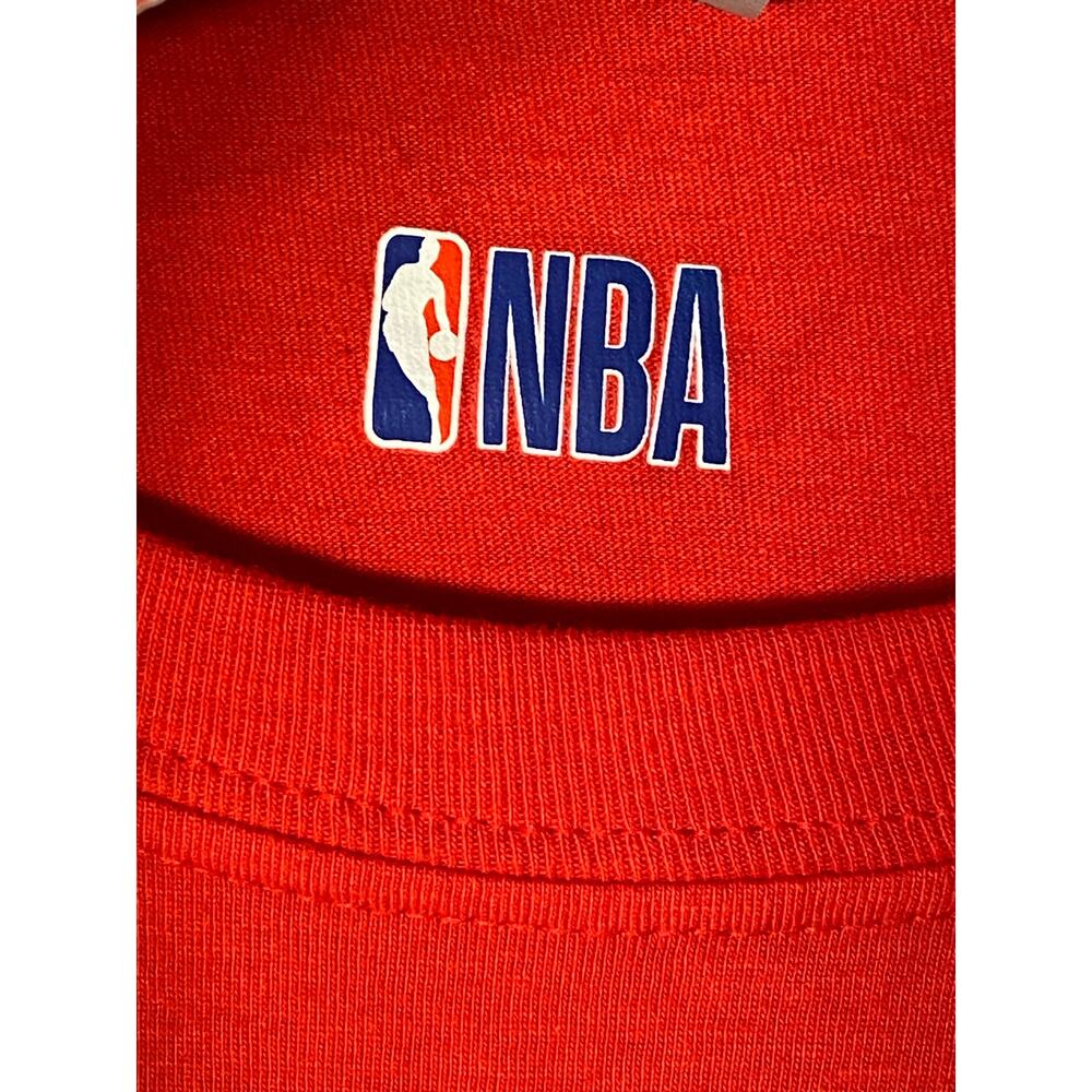 NBA - Picture 4 of 10